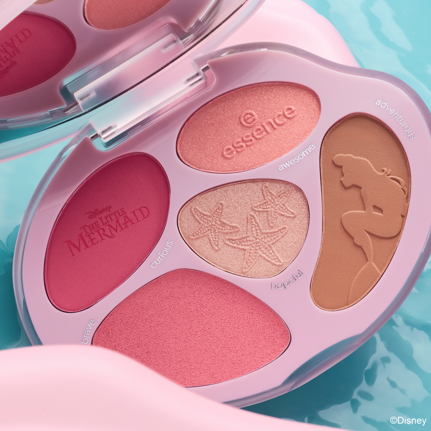 essence Disney THE LITTLE MERMAID face palette The World Is My Oyster kasvopaletti poskipuna aurinkopuuteri highlighter