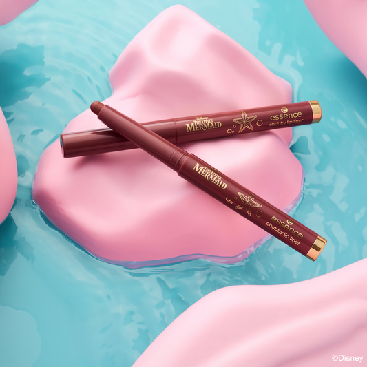 essence Disney THE LITTLE MERMAID chubby lip liner Bold And Curious huultenrajauskynä ruskea