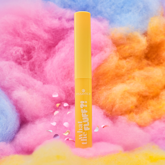 essence WHAT THE FLUFF?! Sugar Dreams huultenkuorinta lähikuva sokeripohjaisesta koostumuksesta